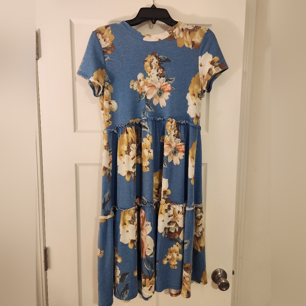 Blue Floral Tiered Short-Sleeve Dress
